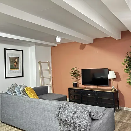 Stylish Loft In The Heart Of Taksim! * איסטמבול